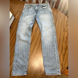 Men's Light Blue Jeans